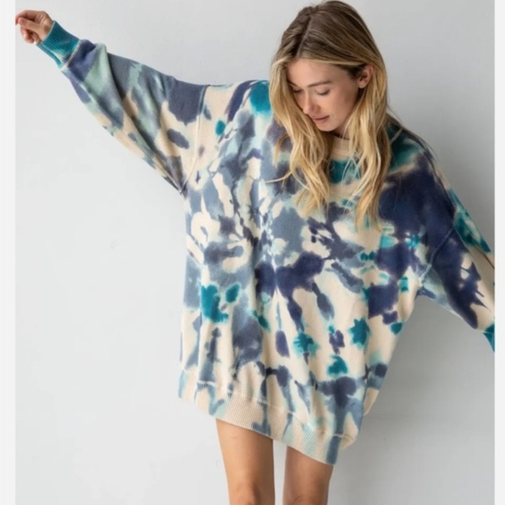 Natural Life Taylor Oversized 100% Cotton Sweater Tie Dye Blue Cream Size S/M